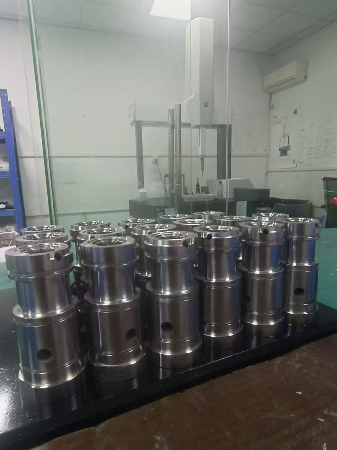 Mold cavity of lotion pump head