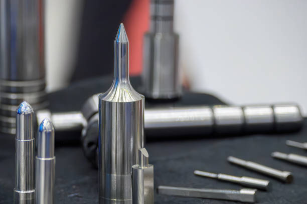 cusotomized precision mold components.jpg